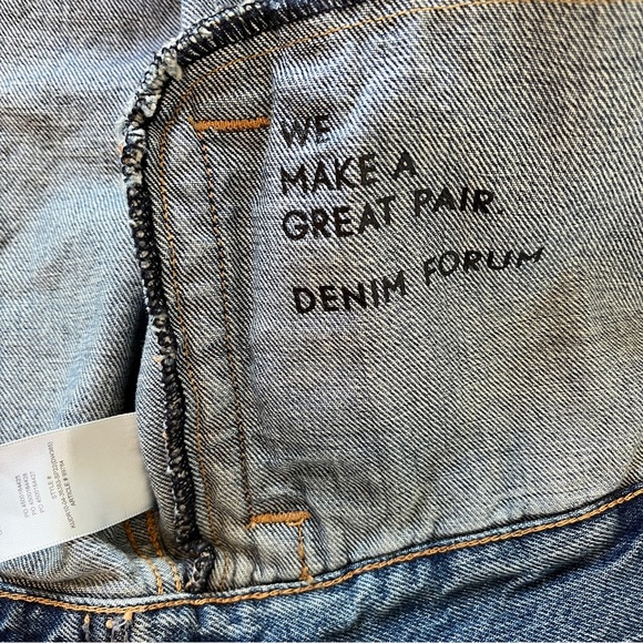 Aritzia Denim Forum Cropped Oversized Jean Jacket - Picture 3 of 7